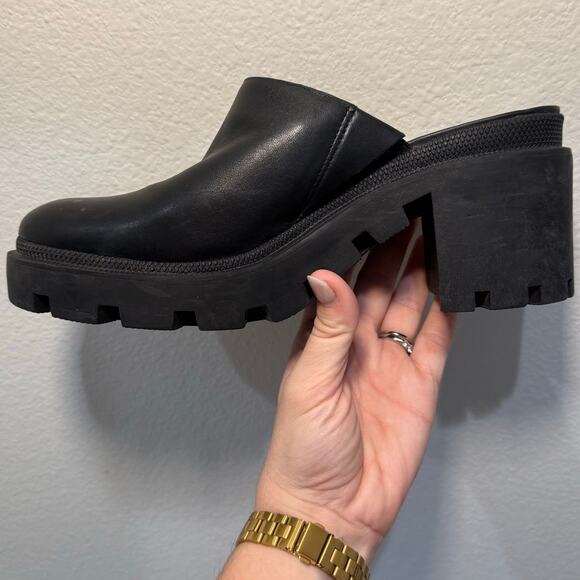 Gianni Bini Women’s Black Leather Platform Chunky Lug Sole Clog Mules 9.5 - Picture 12 of 16